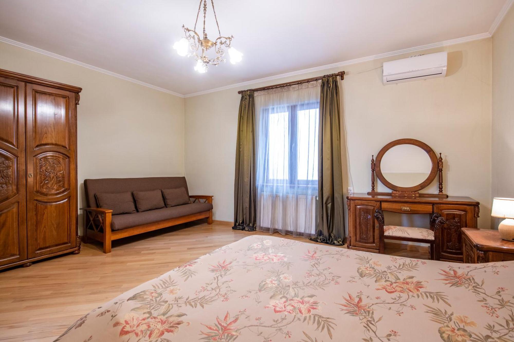 Your Home, Old Тбилиси Экстерьер фото